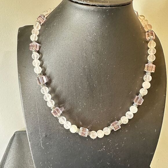 18” of rose quartz, silver and crystal beaded necklace! - Picture 11 of 11